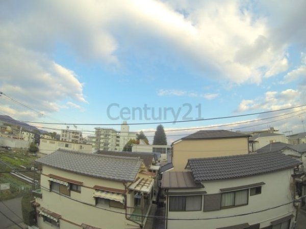 池田市鉢塚２丁目のマンション