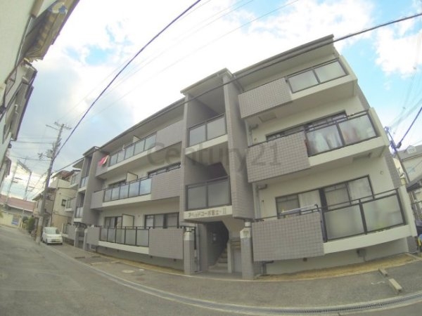 池田市鉢塚２丁目のマンション