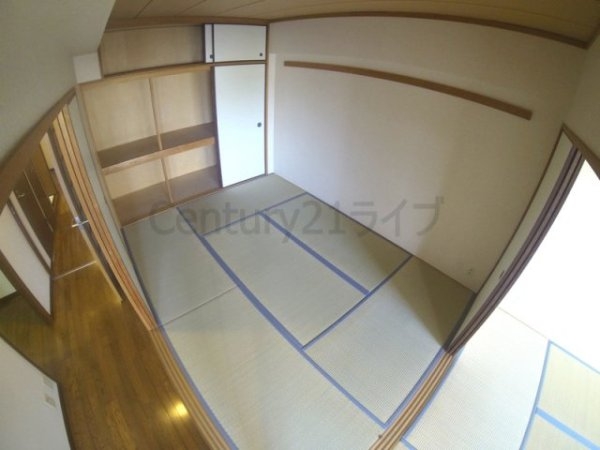 宝塚市安倉南３丁目のマンション