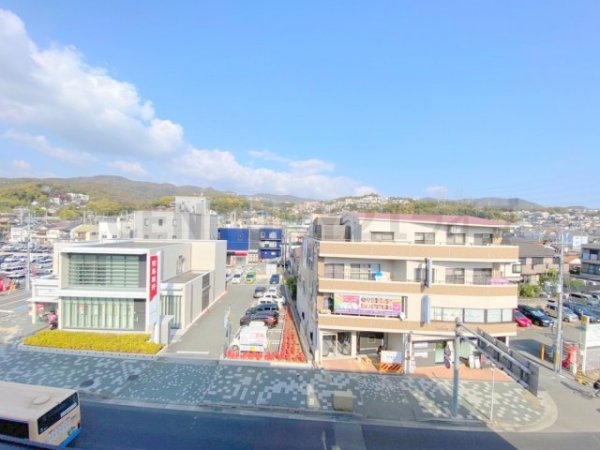 宝塚市中山寺１丁目のマンション