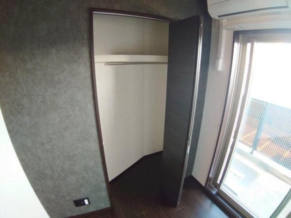 宝塚市中筋４丁目のマンション