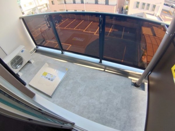 宝塚市中筋４丁目のマンション