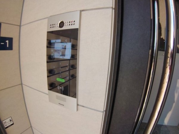宝塚市中筋４丁目のマンション