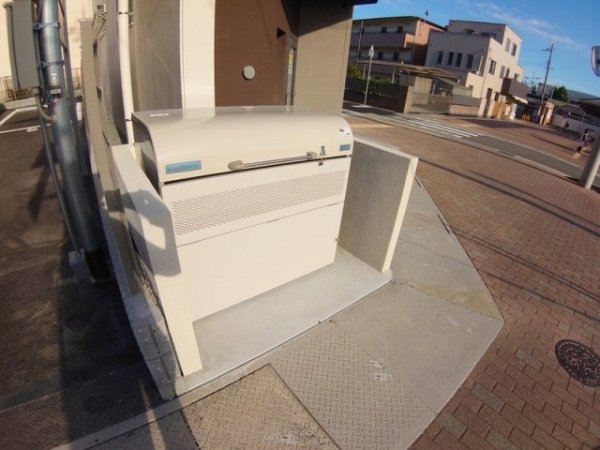 宝塚市中筋４丁目のマンション