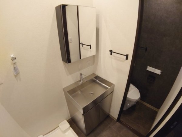 宝塚市中筋４丁目のマンション