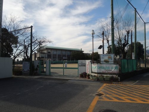 西宮市上ケ原山田町の貸家(西宮市立小学校上ケ原南小学校)