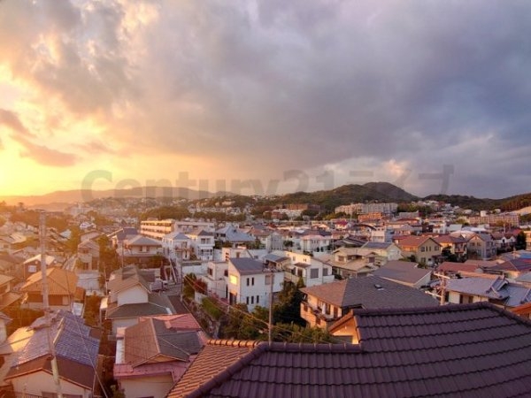 西宮市上ケ原山田町の貸家