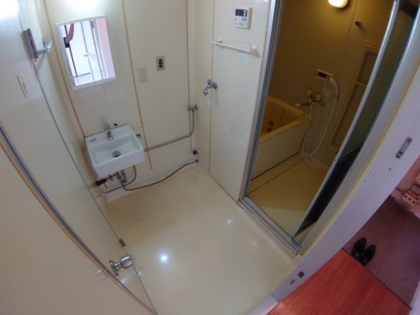 川西市清和台東２丁目のマンション