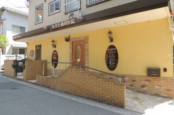 宝塚市南口２丁目のアパート(もりた歯科医院)