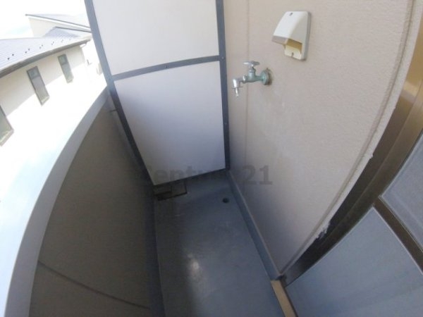 宝塚市南口２丁目のアパート