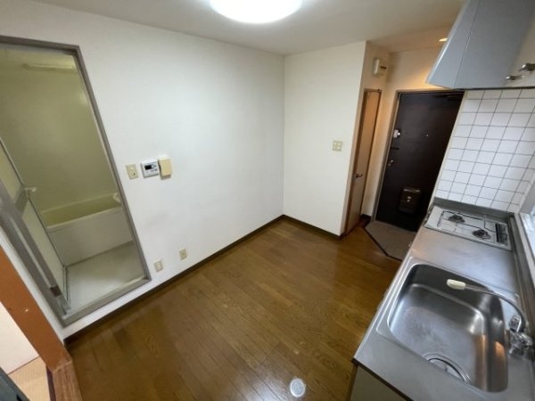 西宮市高木西町のマンション