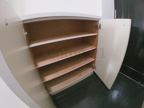 箕面市西小路２丁目のマンション