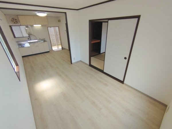 宝塚市湯本町のアパート