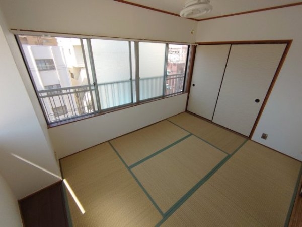 宝塚市南口２丁目のマンション