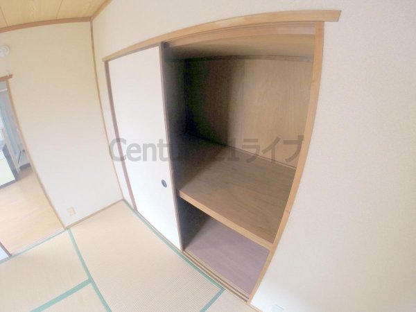 宝塚市安倉南３丁目のマンション