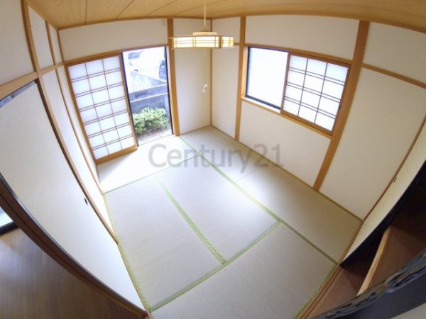 伊丹市池尻６丁目のアパート
