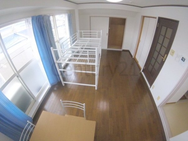 池田市空港１丁目のマンション