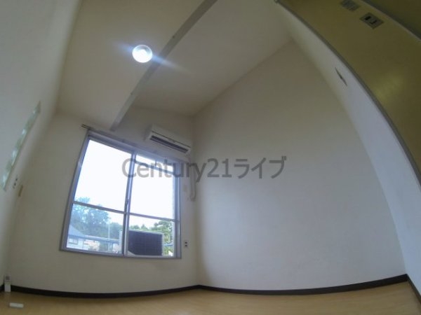 宝塚市野上６丁目のアパート