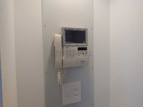 宝塚市すみれガ丘２丁目のマンション