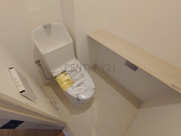 宝塚市すみれガ丘２丁目のマンション