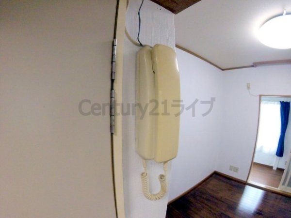 宝塚市花屋敷荘園１丁目のテラスハウス