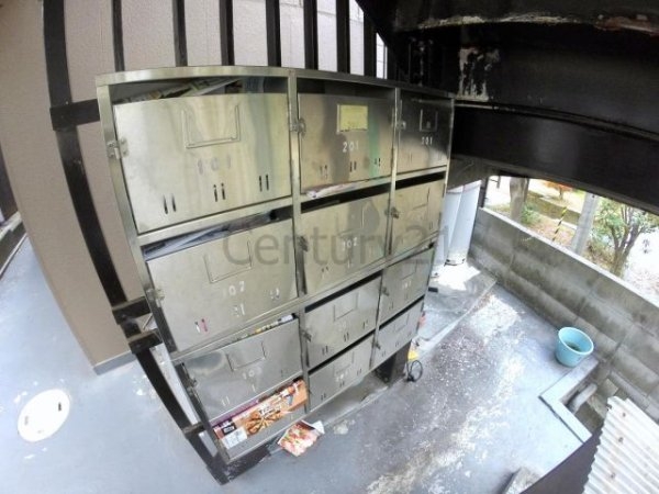 箕面市瀬川４丁目のマンション