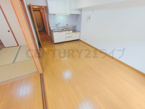 川西市一庫３丁目のマンション