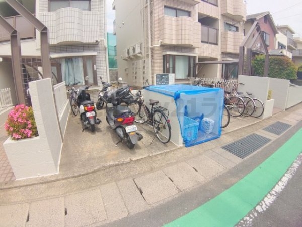 西宮市上ケ原一番町のマンション