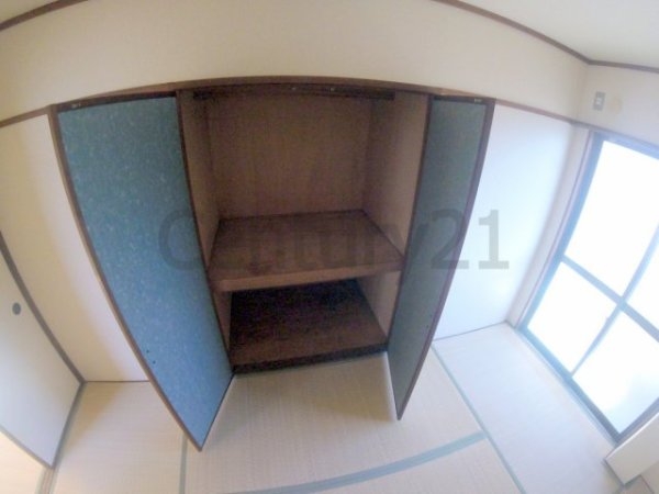 川西市加茂３丁目のマンション