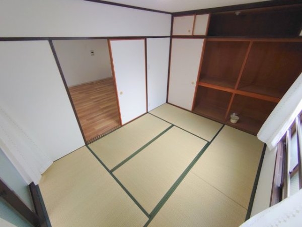 宝塚市小浜５丁目のマンション