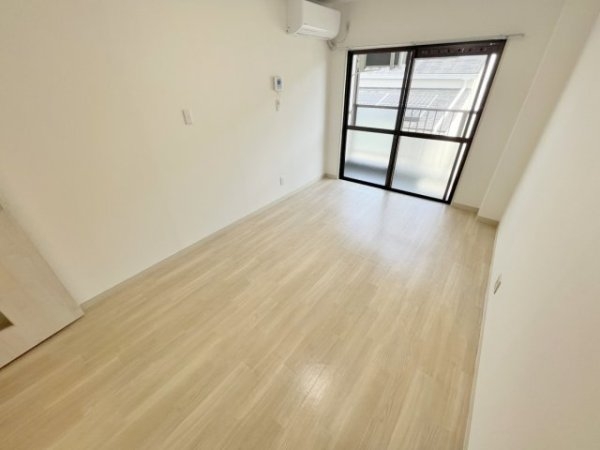 川西市出在家町のマンション