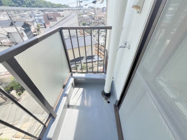 川西市出在家町のマンション