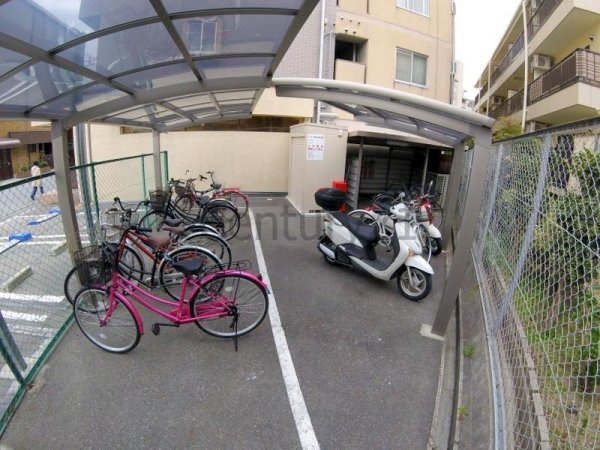 箕面市箕面５丁目のマンション