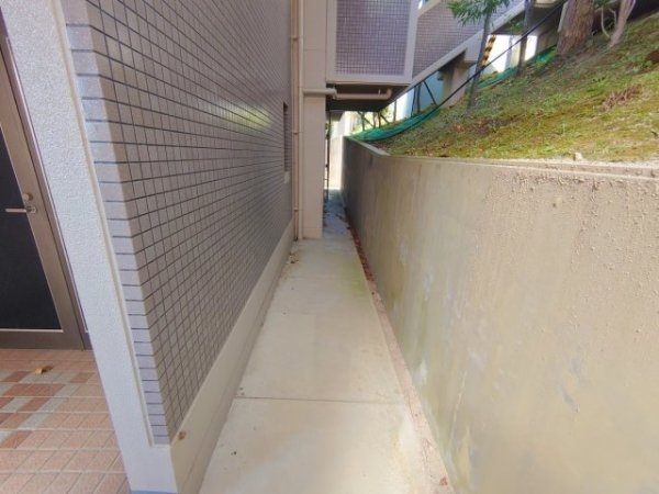 西宮市東山台２丁目のマンション