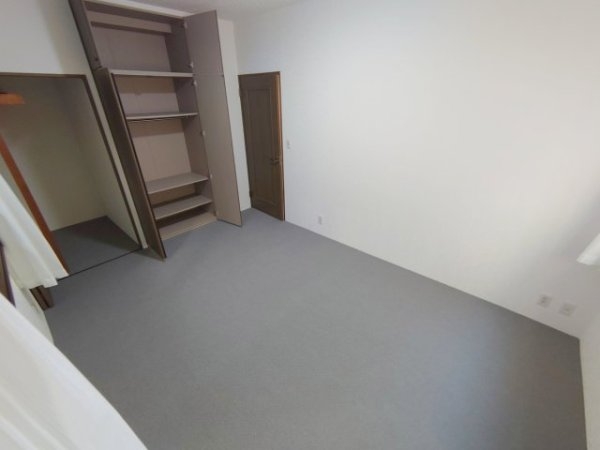西宮市東山台２丁目のマンション