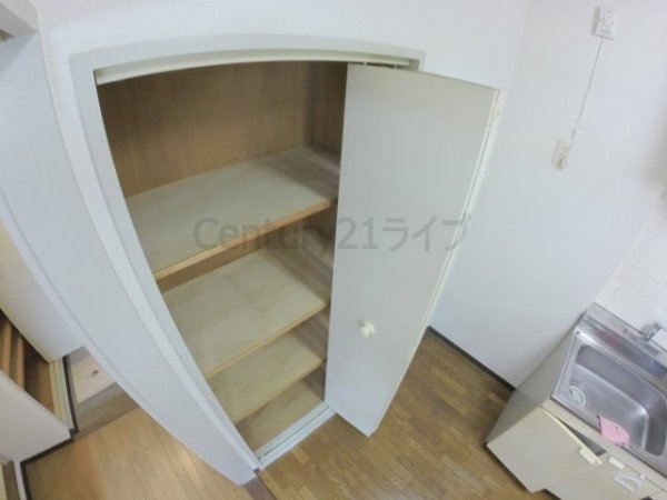 西宮市下大市西町のマンション