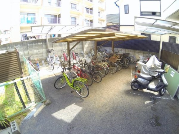 西宮市下大市西町のマンション