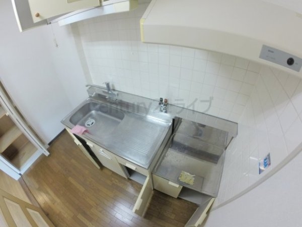 西宮市下大市西町のマンション