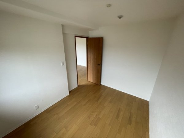 宝塚市野上４丁目のマンション