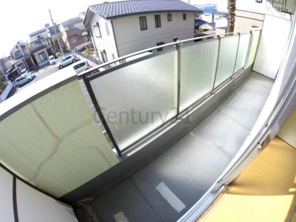 宝塚市高司２丁目のマンション