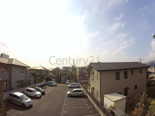 宝塚市高司２丁目のマンション