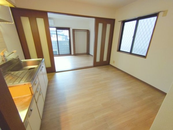 西宮市高木西町のマンション
