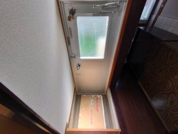 川西市加茂４丁目のテラスハウス