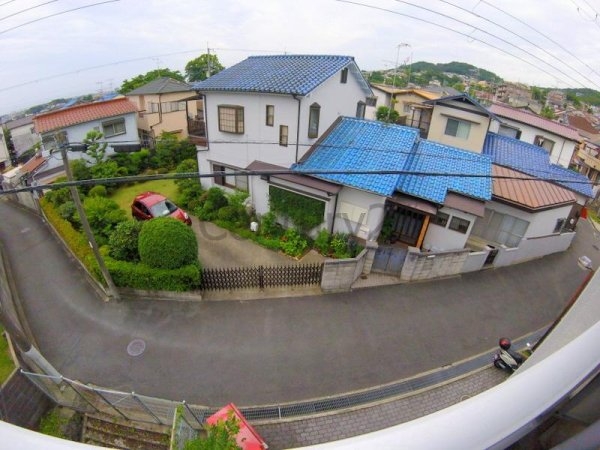 川西市花屋敷山手町のマンション