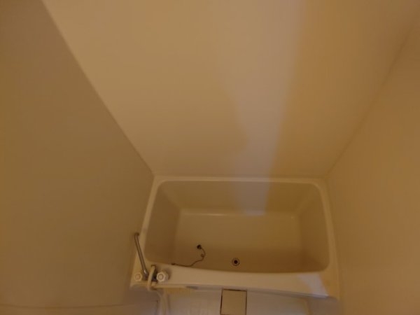 川西市花屋敷１丁目のマンション