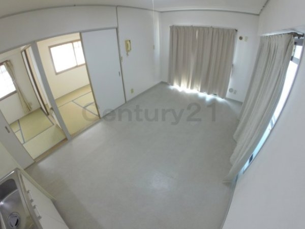伊丹市中野東２丁目のマンション