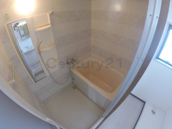 伊丹市中野東２丁目のマンション
