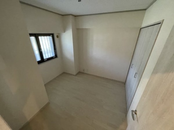 宝塚市小林２丁目のマンション