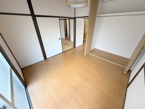 川西市久代４丁目のテラスハウス