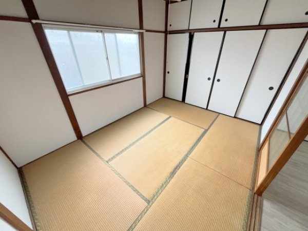 宝塚市平井２丁目のアパート